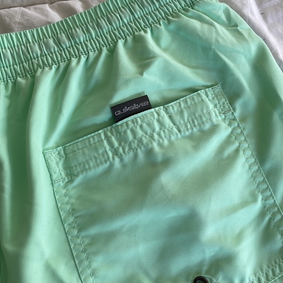 Quicksilver trunks - Picture 6 of 6